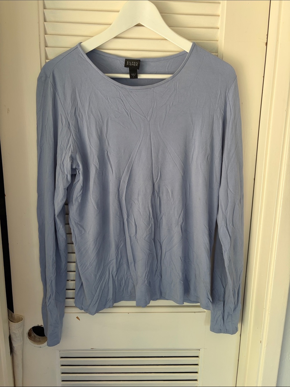 Silk light blue Long-Sleeve Scoop Neck Tee